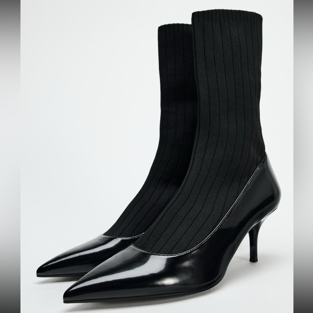 Zara ANKLE BOOT STYLE HIGH HEELS Elegant Black Pointed Toe Heels with socks